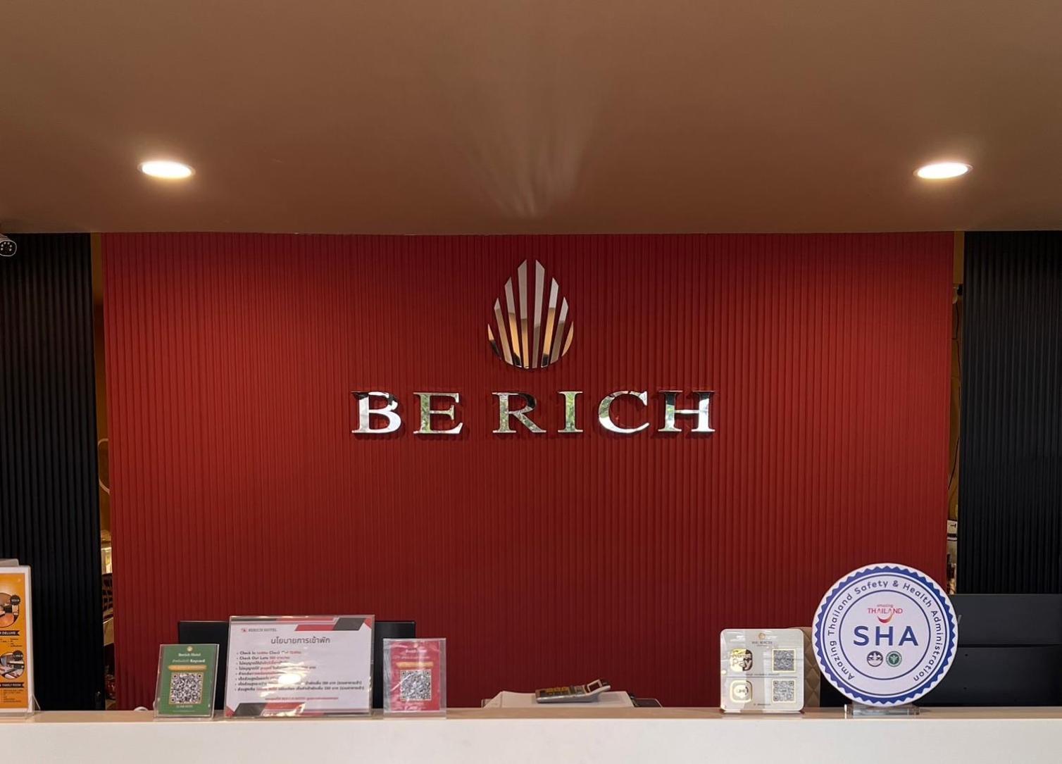 Berich Hotel Tak Luaran gambar